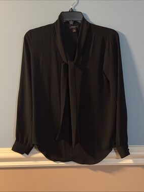 Women's Ann Taylor black Tie-Neck Long Sleeve Blouse size XS petite